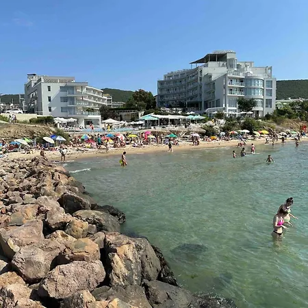 Apartament свети влас комплекс викторио *