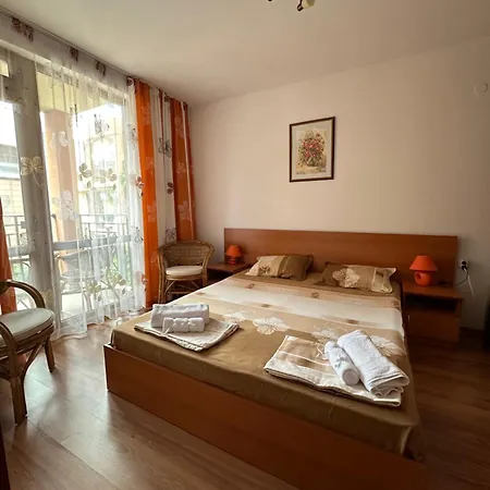 Apartament свети влас комплекс викторио Burgas