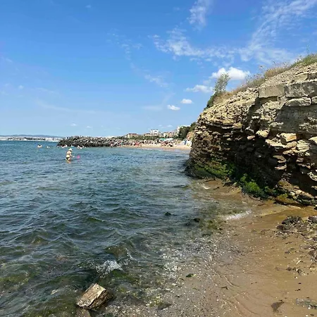 Apartment свети влас комплекс викторио Burgas